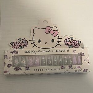 Hello Kitty x Forever 21 Press on Nails